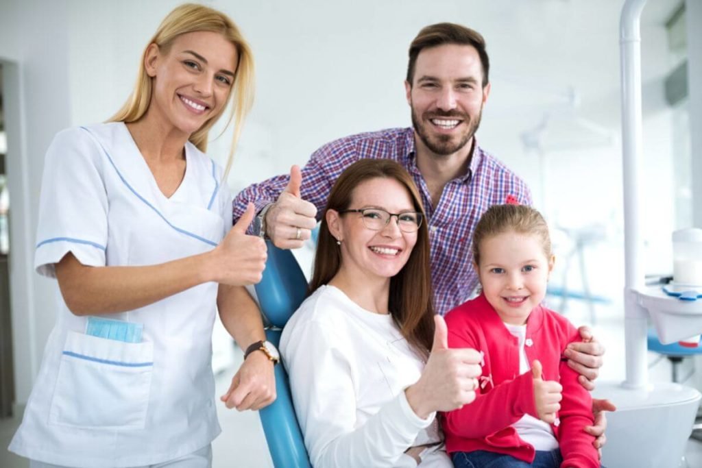 family dentistry - The Importance of a Healthy Smile